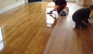 pulido y barnizado de pisos de madera