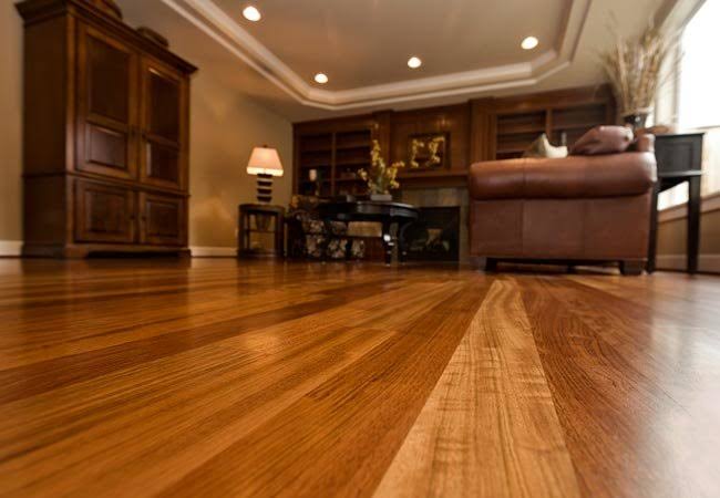pisos de madera y laminados